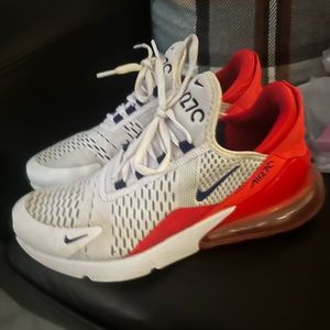 Nike air 260 size 8